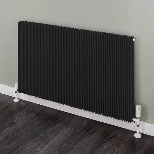 EcoHeat Hadlow Horizontal Aluminium Radiator 626x880 (Black).