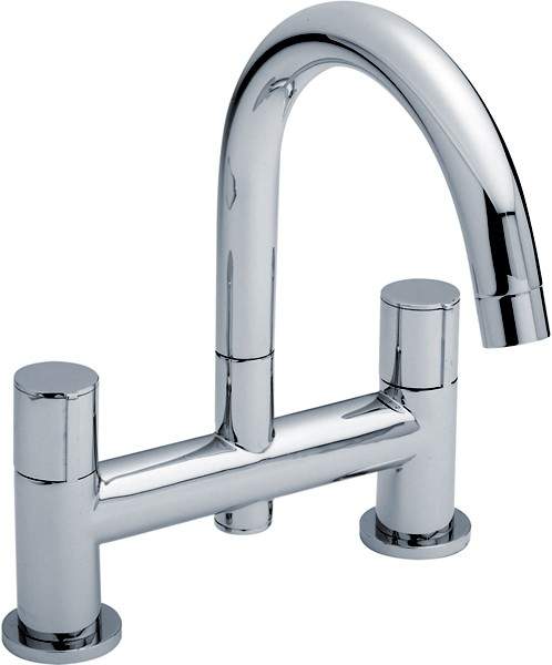 Ultra Ecco Bath Filler Tap With Swivel Spout (Chrome).